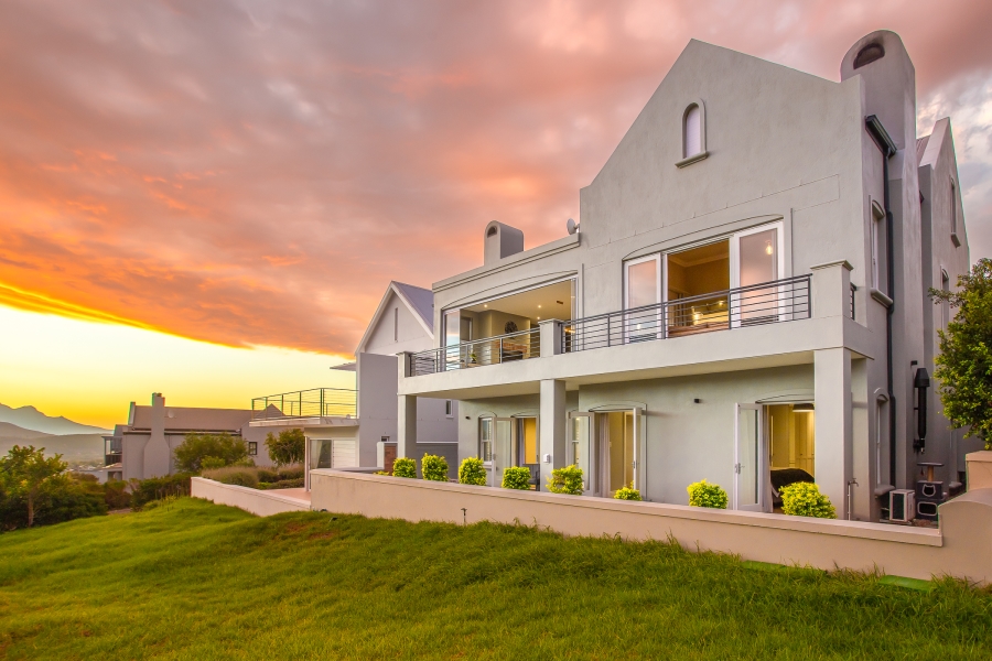 3 Bedroom Property for Sale in Franschhoek Western Cape